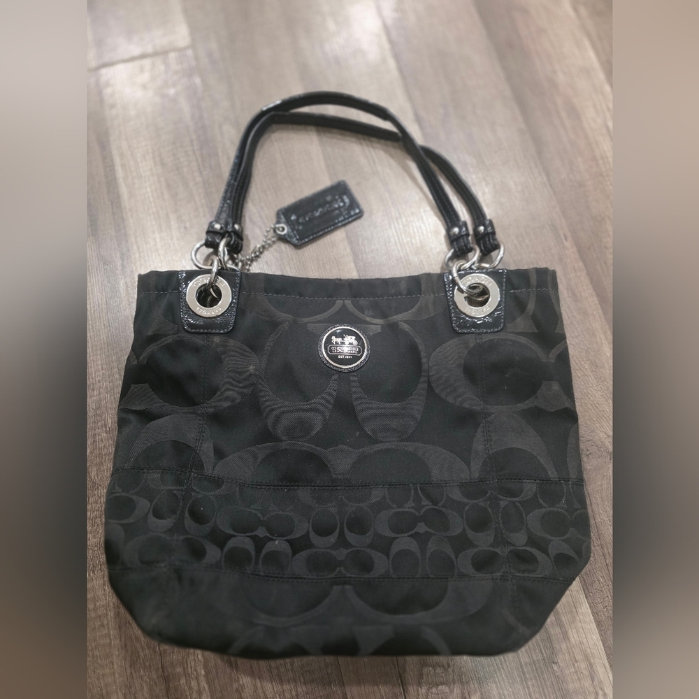 COACH Alex Sateen Bucket Tote Back Signature Monogram Boho Designer Bag Classy